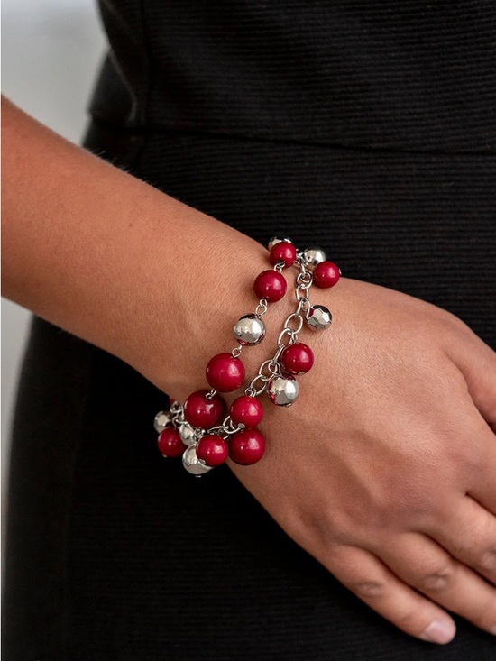 paparazzi Jewelry - 🍑Red Bead and Silver Charm Bracelet